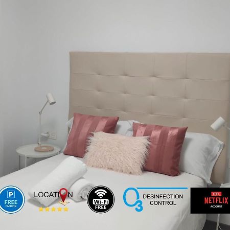 Casa Gascona Con Parking, Wifi Y Netflix Gratis!! By Delabra Apartments Oviedo Eksteriør billede