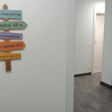 Casa Gascona Con Parking, Wifi Y Netflix Gratis!! By Delabra Apartments Oviedo Eksteriør billede