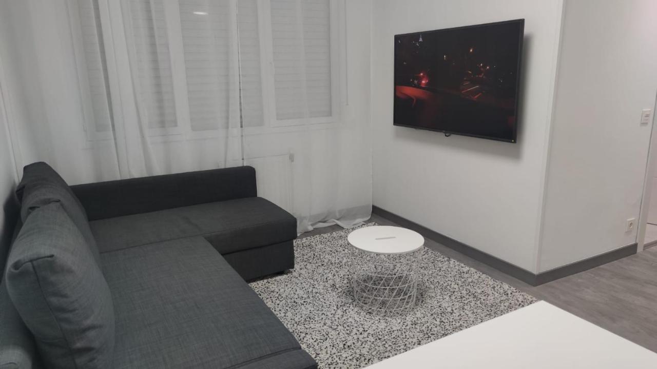 Casa Gascona Con Parking, Wifi Y Netflix Gratis!! By Delabra Apartments Oviedo Eksteriør billede