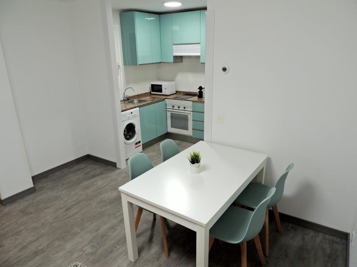 Casa Gascona Con Parking, Wifi Y Netflix Gratis!! By Delabra Apartments Oviedo Eksteriør billede