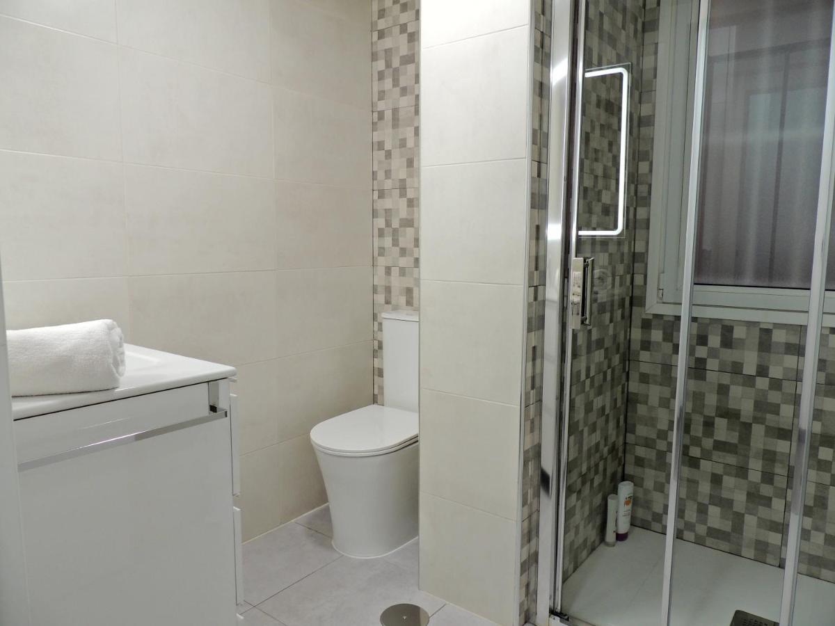 Casa Gascona Con Parking, Wifi Y Netflix Gratis!! By Delabra Apartments Oviedo Eksteriør billede