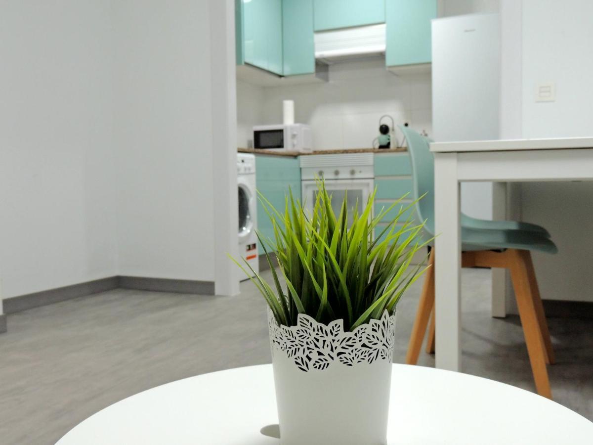 Casa Gascona Con Parking, Wifi Y Netflix Gratis!! By Delabra Apartments Oviedo Eksteriør billede